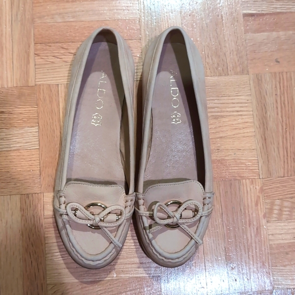 Aldo leather beige pink Loafer shoes $20 - Picture 1 of 2